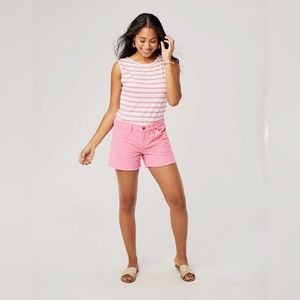 Carve Designs Oahu 4” short size 2 color hibiscus new with tags